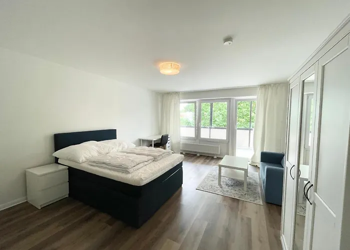 Appartement Zentrale Mit 3 Schlafzimmer Fuer Bis Zu 9 Personen Hamburg-Harburg