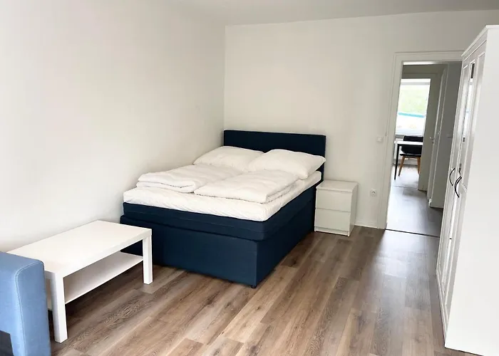 Zentrale Mit 3 Schlafzimmer Fuer Bis Zu 9 Personen Appartement Hamburg-Harburg
