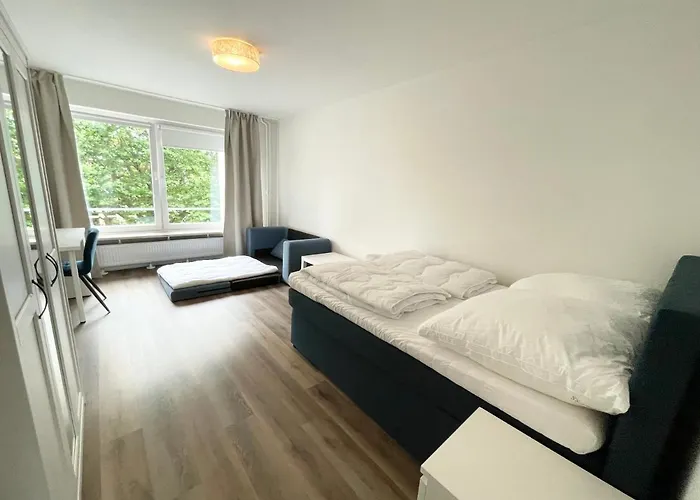 Appartement Zentrale Mit 3 Schlafzimmer Fuer Bis Zu 9 Personen *